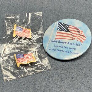 Two Flag Tack Pins Badge Set Patriotic God Bless America USA Gold Retro Vintage